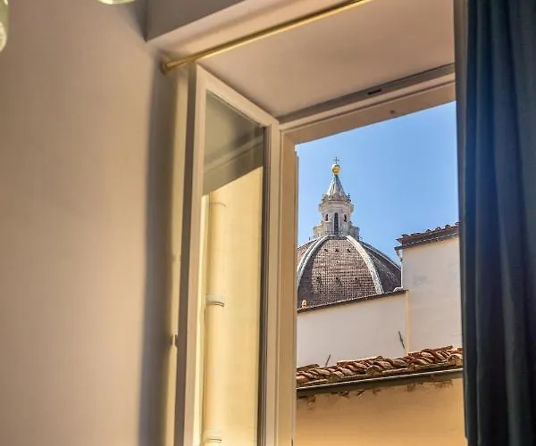 Romantic Duomo Гостевой дом Флоренция