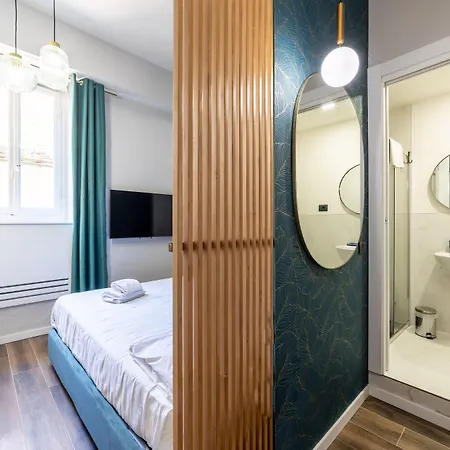 Konukevi Romantic Duomo Floransa